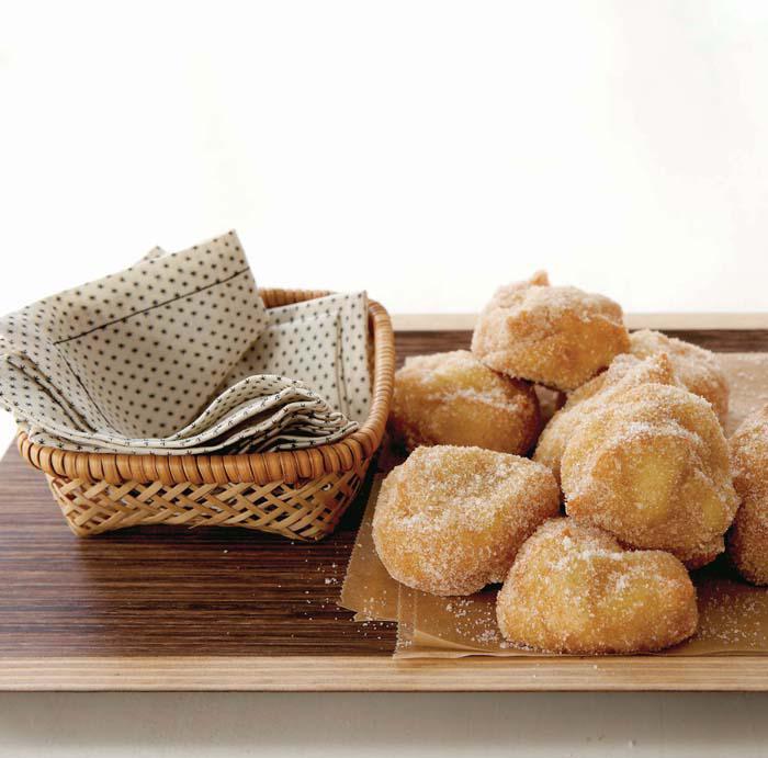 Fast Breads: 50 Recipes for Easy, Delicious Bread