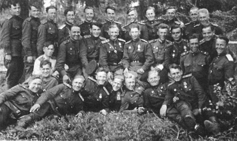 Дневник самоходчика: Боевой путь механика-водителя ИСУ-152. 1942-1945