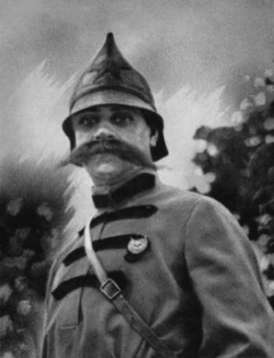 Три цвета знамени. Генералы и комиссары. 1914–1921