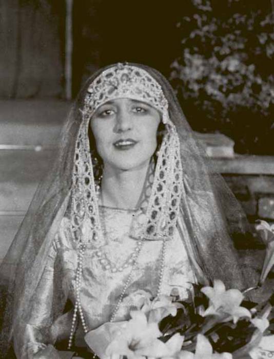 Тайны парижских манекенщиц (сборник)