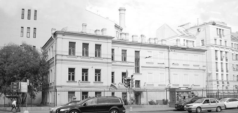 Суворовский проспект. Таврическая и Тверская улицы